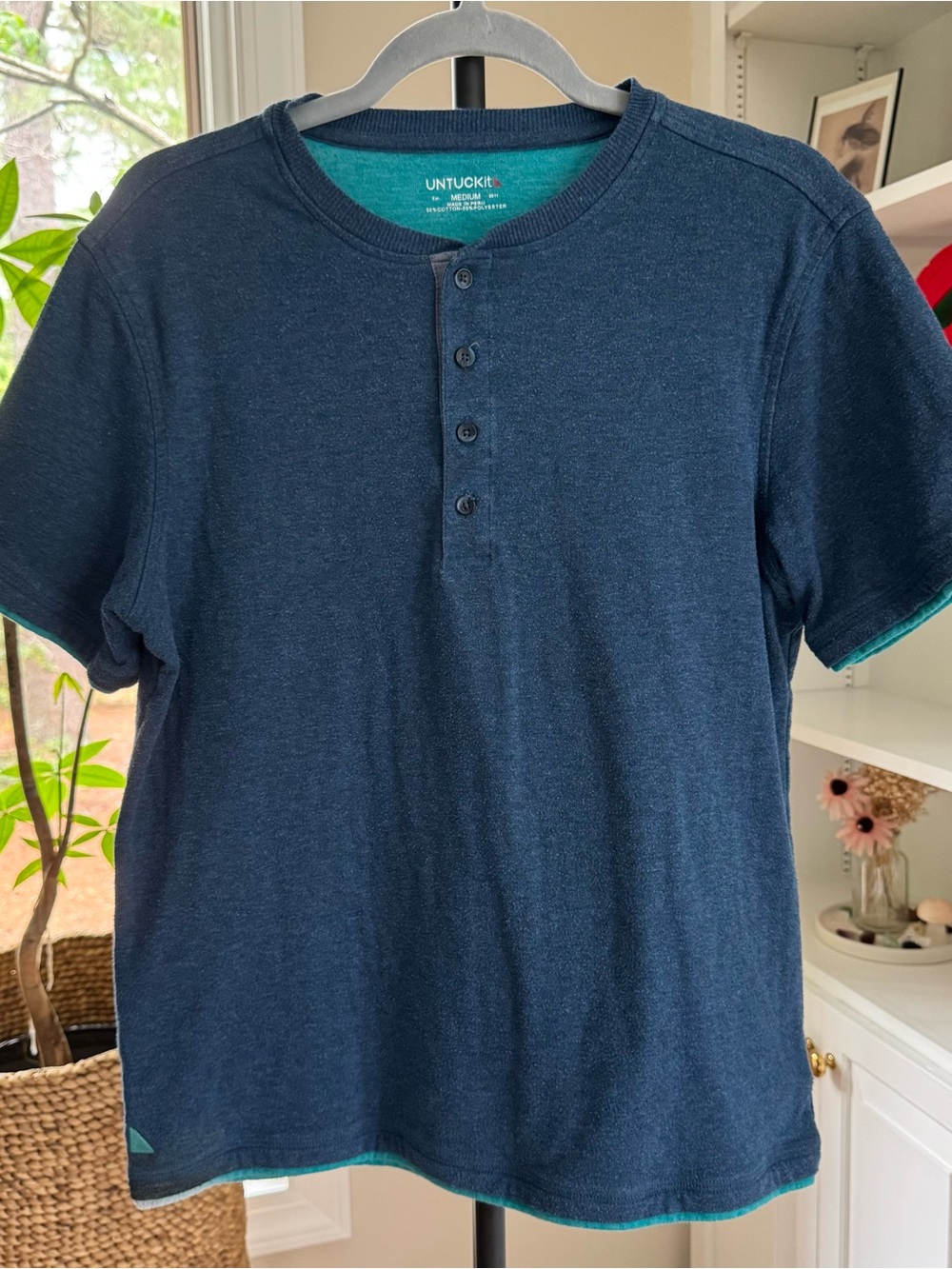 UNTUCKit Teal Logo Knit Tee with Heathered Navy Trim - Picture 2 of 6